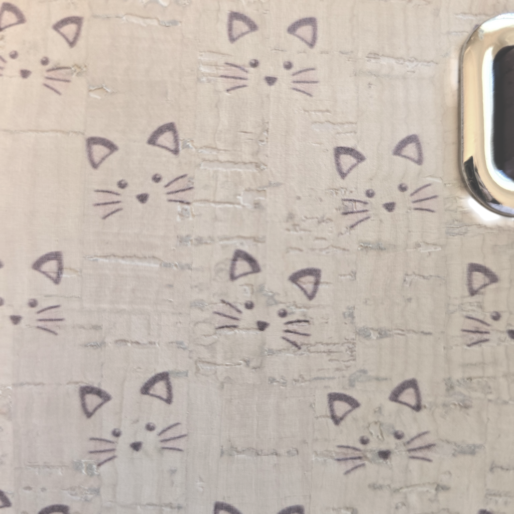 Wristlet Clutch – Lavender Cat Cork