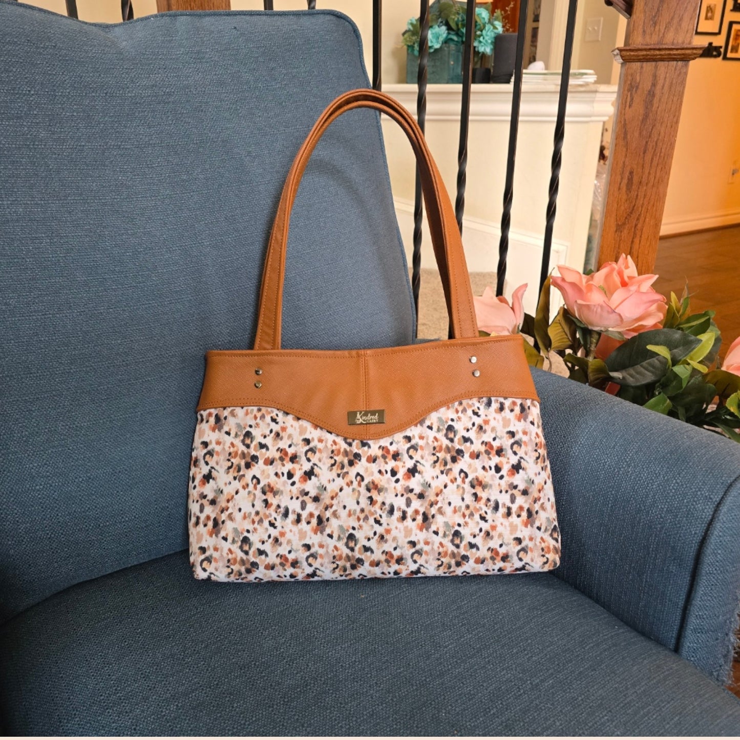 Savannah Organizer Shoulder Bag