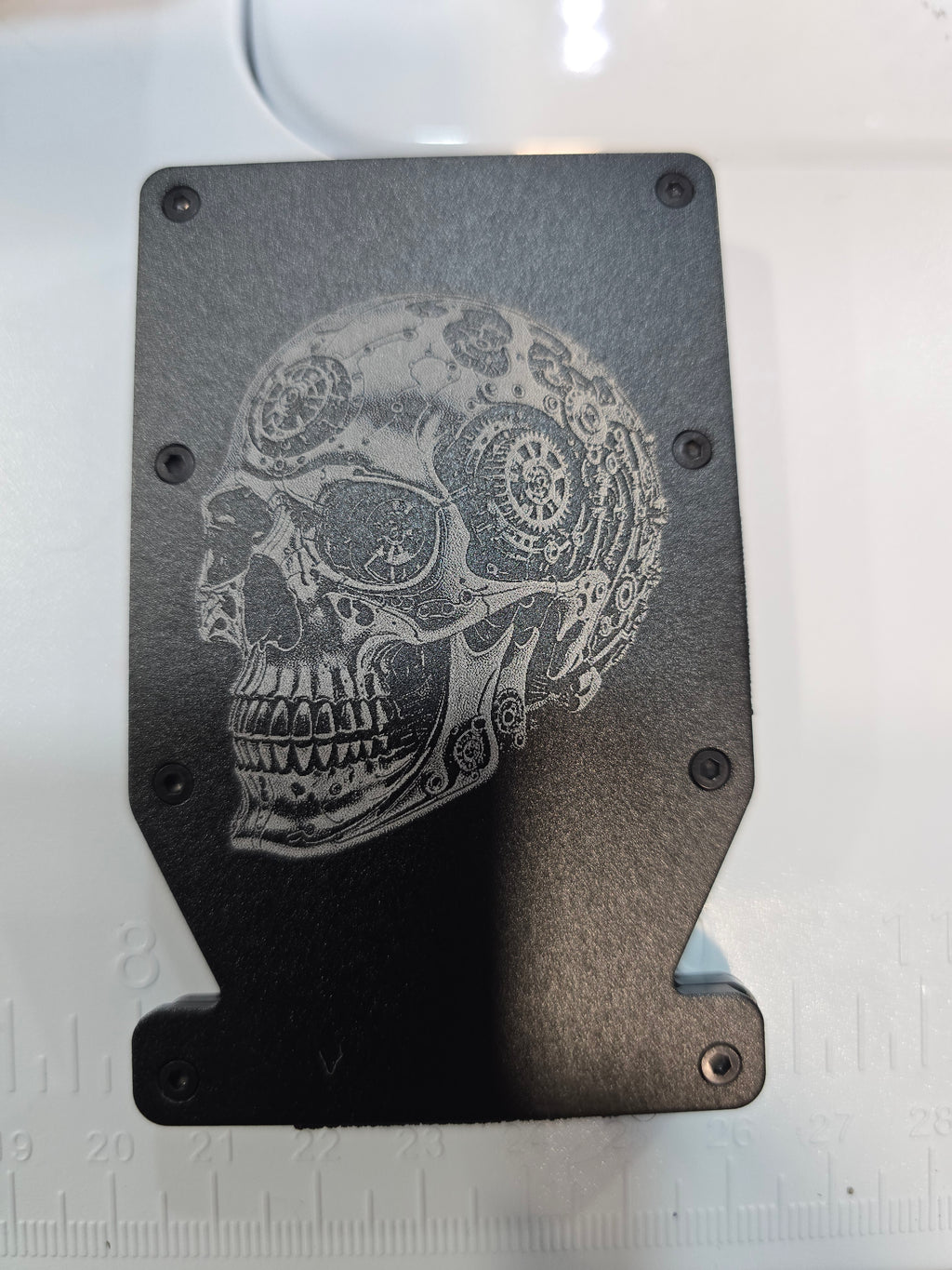 Kindred Carry Man Notch RFID wallet in black with skull design
